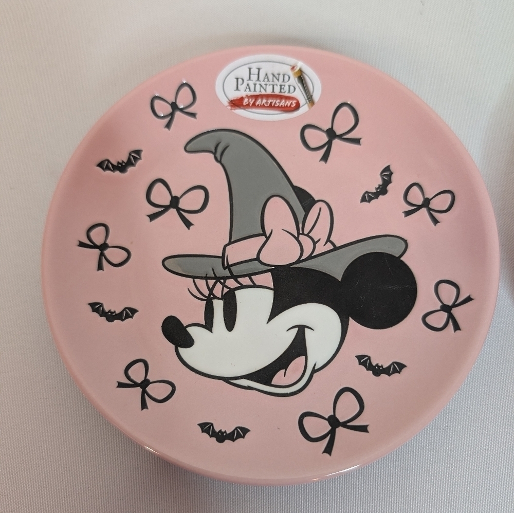 Disney Minnie Mouse Pink and Black Halloween Plates set Of 4 NWT - Picture 2 of 9